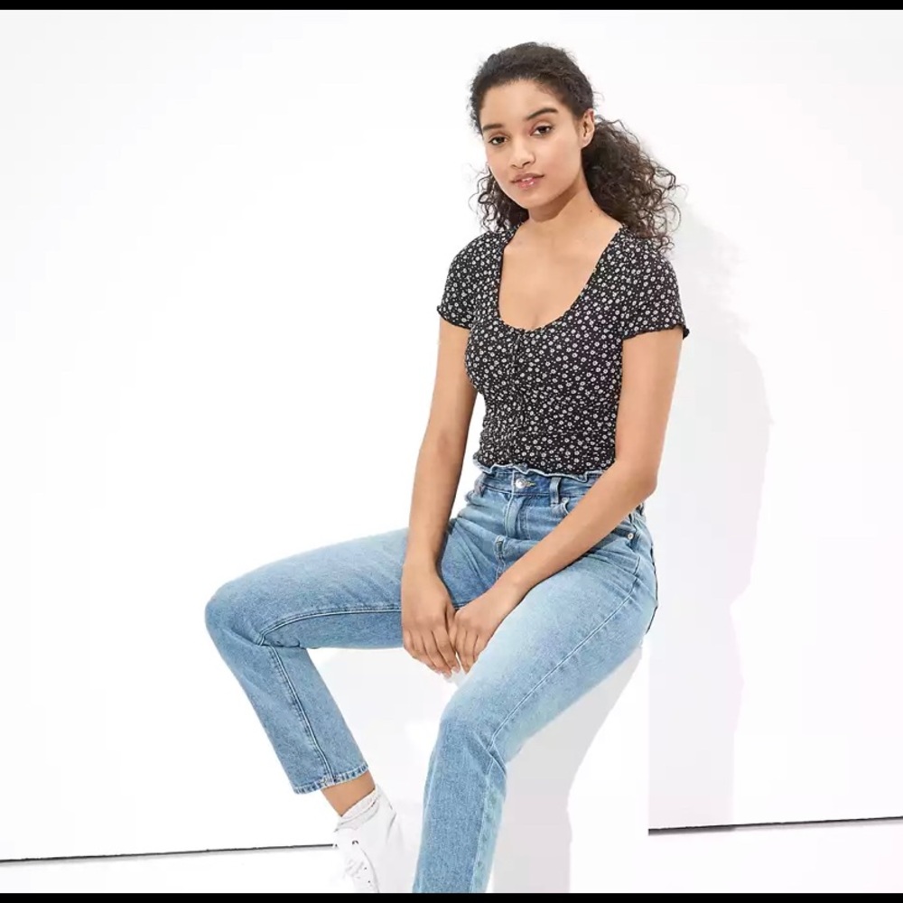 American Eagle Floral Snap-Front Baby Tee